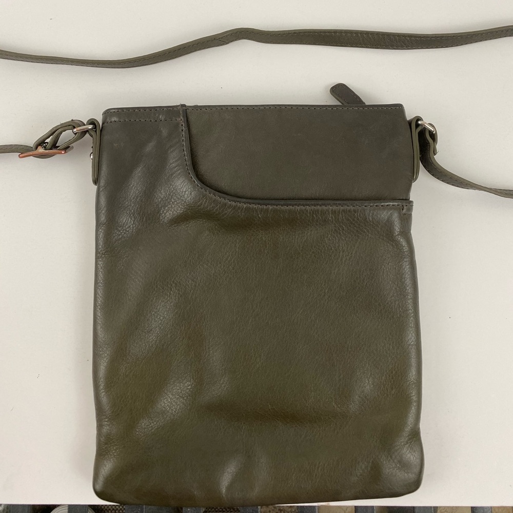 Margot leather crossbody